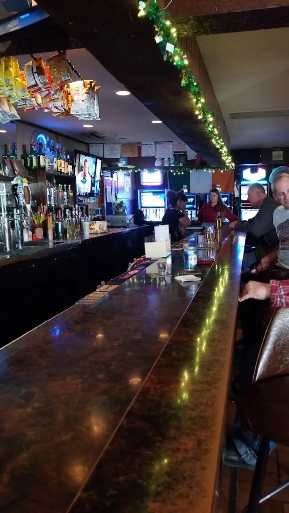 Four Coyne's Bar & Grill restaurante en Round Lake, IL