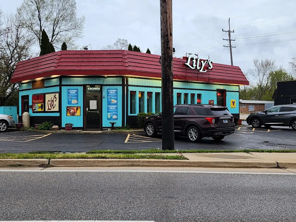 Lily's_Round Lake, IL_slider_imagen_3