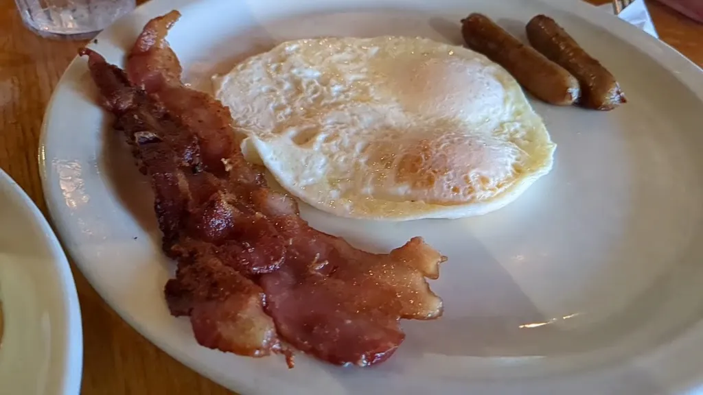 Crispy Waffle_Shorewood, IL_slider_immagine_2