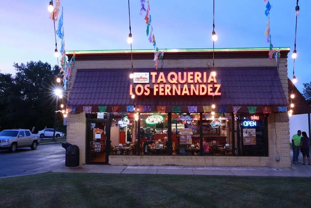 Los Fernandez Taqueria restaurant à Streamwood, IL