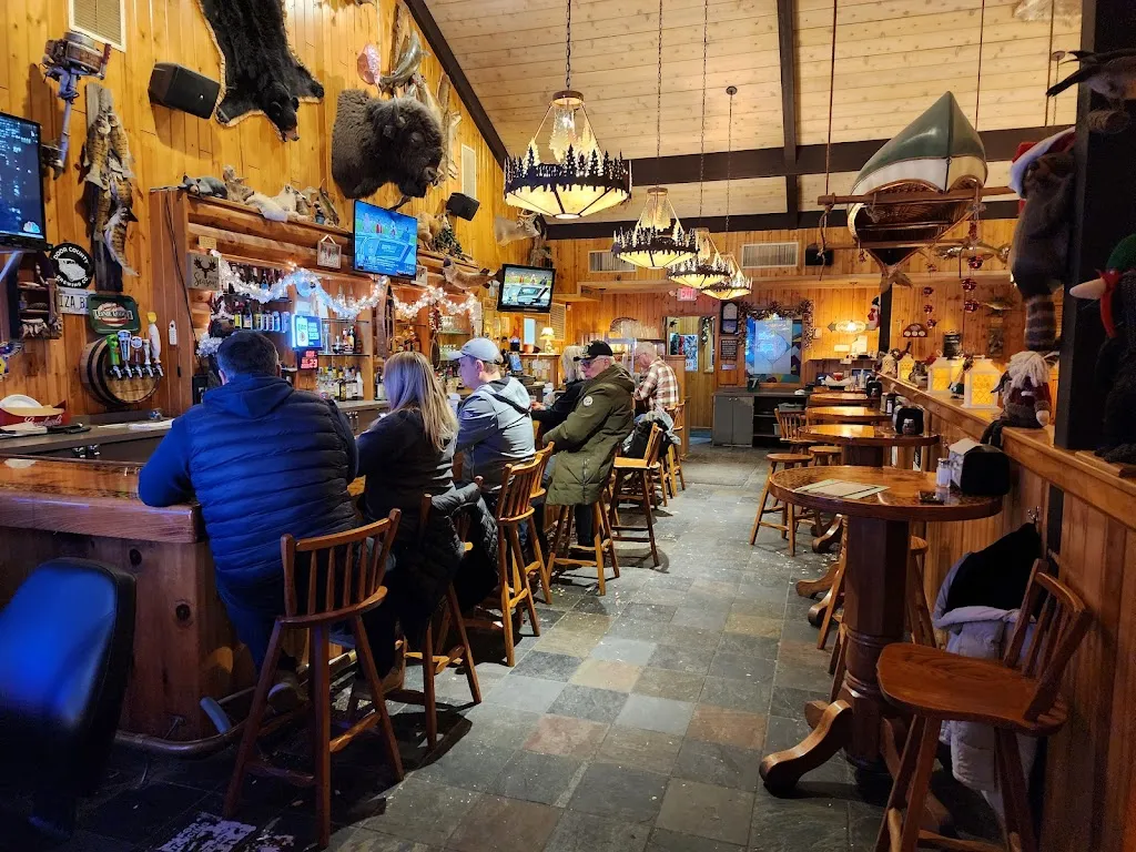 Bill's Pizza & Pub North restaurante en Third Lake, IL