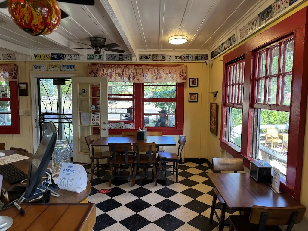Pele's Other Garden Deli restaurant à Lanai City, HI