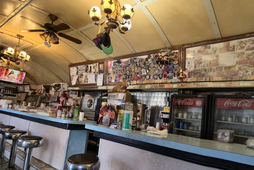 Dumont Crystal Diner_Dumont, NJ_slider_immagine_3