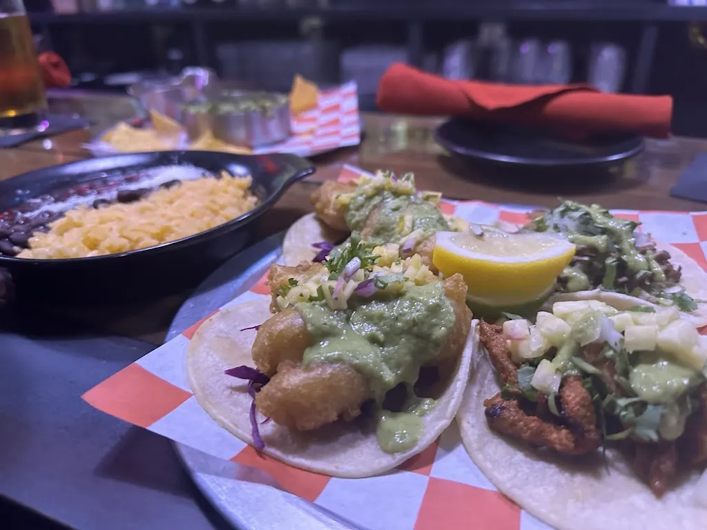 POP Taco & Bar_Dumont, NJ_slider_immagine_3