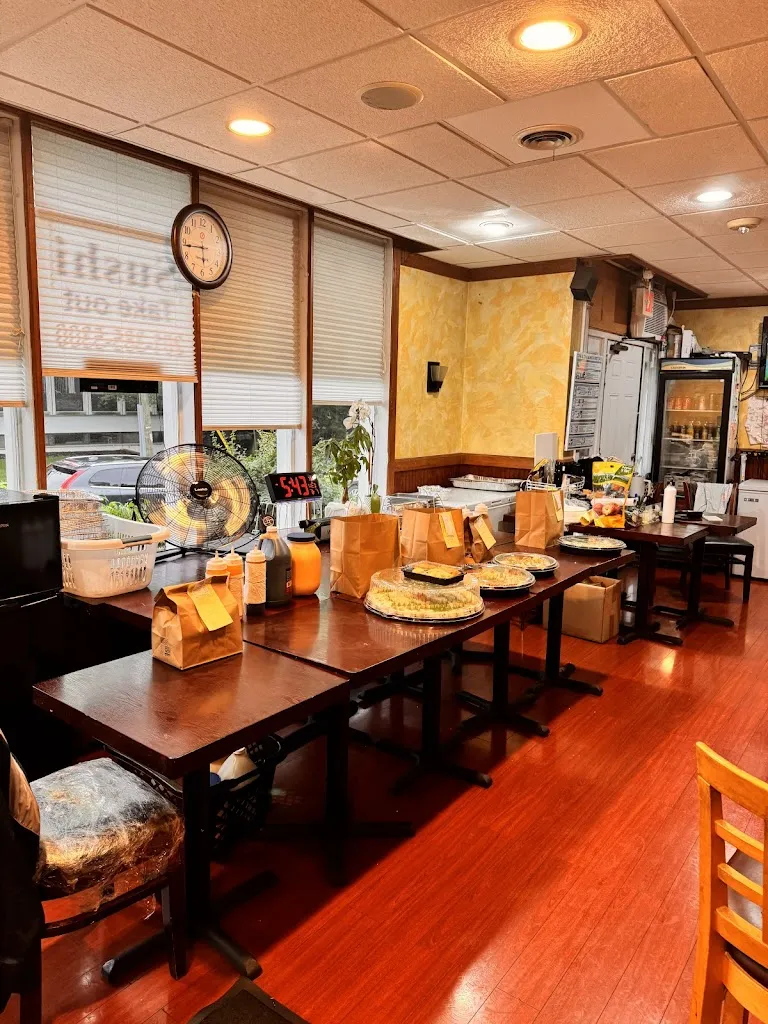 Well-Being Sushi ristorante a Dumont, NJ