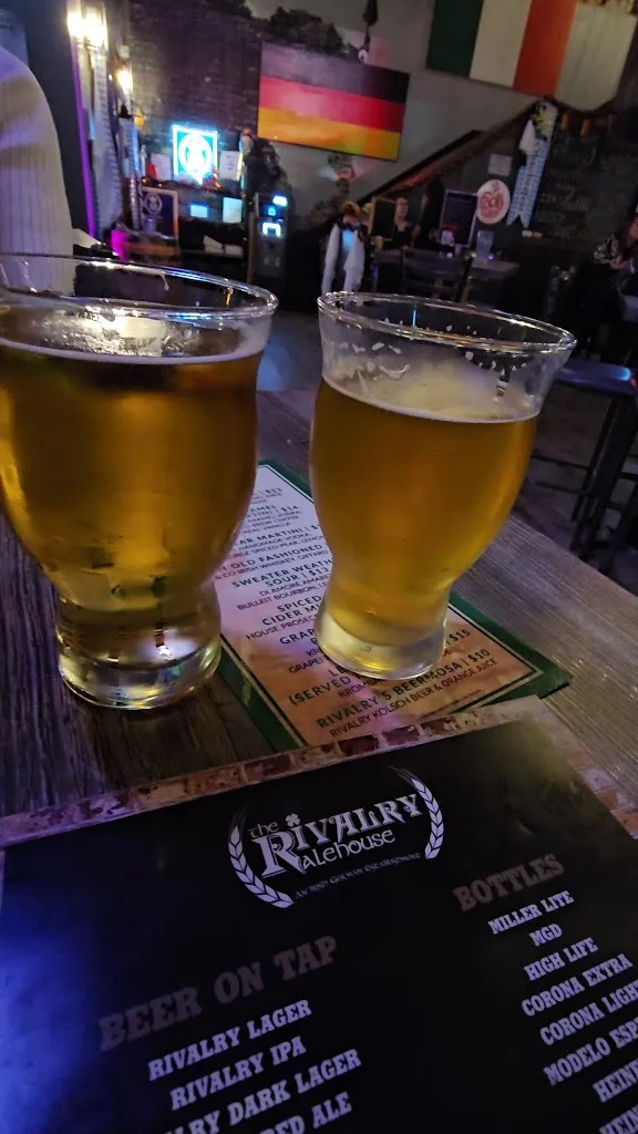 Rivalry Alehouse_Antioch, IL_slider_imagen_2