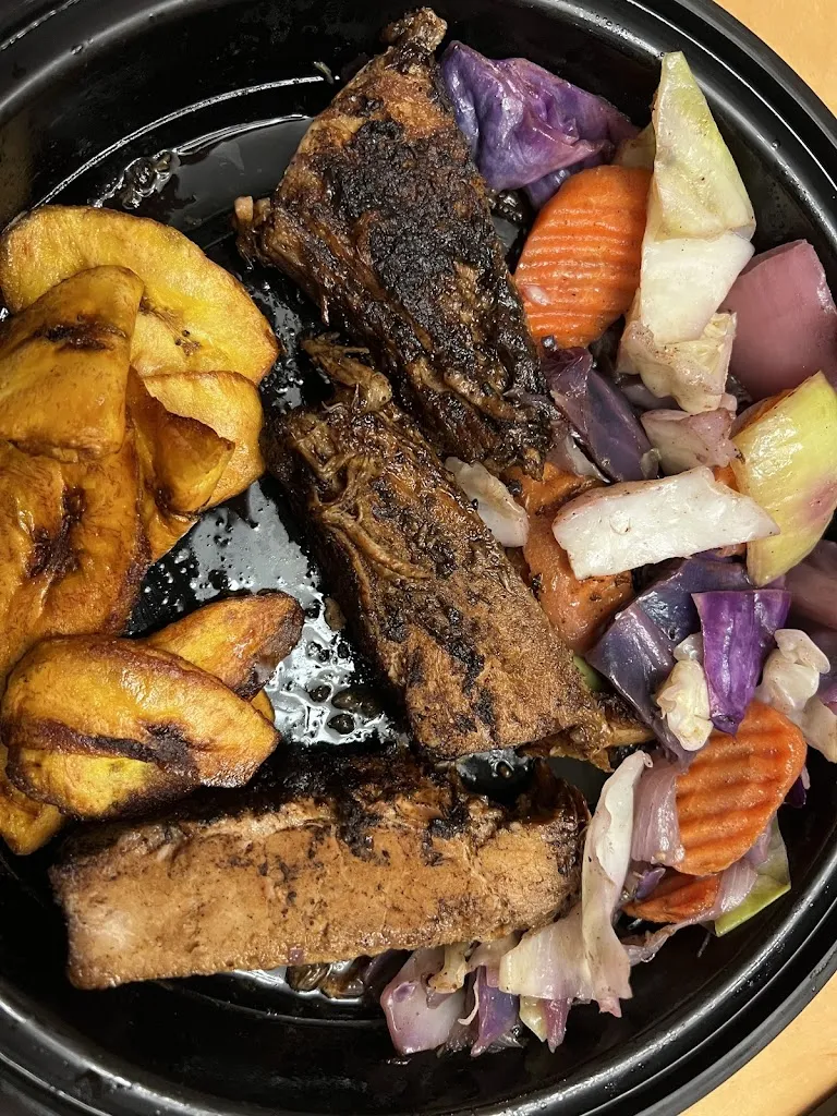 Menu_Queens Caribbean Kitchen (Jerk Chicken , Jerk Pork)_Antioch, IL_image_old_3