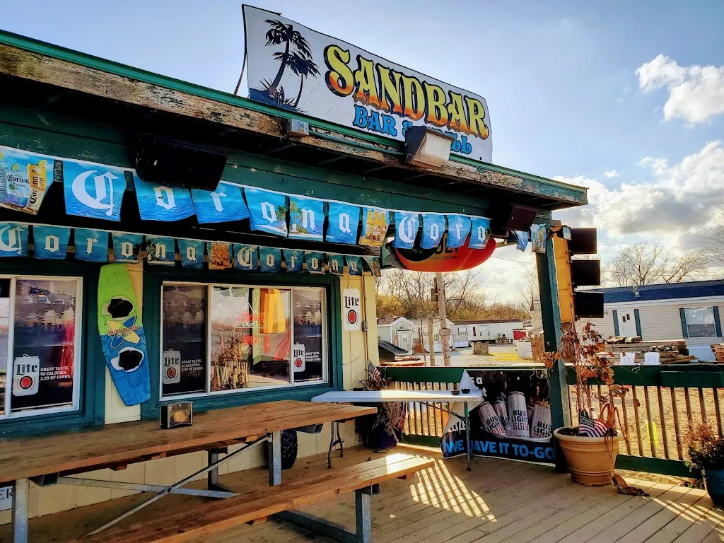 Sandbar on Lake Marie restaurante en Antioch, IL