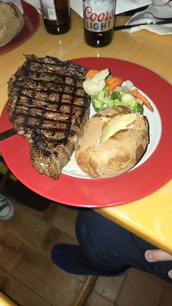 Rob Mugs (Mugs)_Hollywood Roadhouse_Antioch, IL_reseña