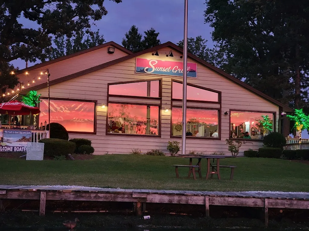 Sunset Grill Antioch restaurante en Antioch, IL
