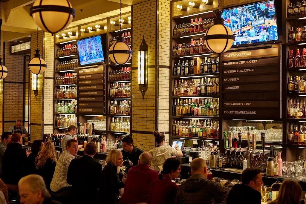 The Dearborn restaurant à Chicago, IL