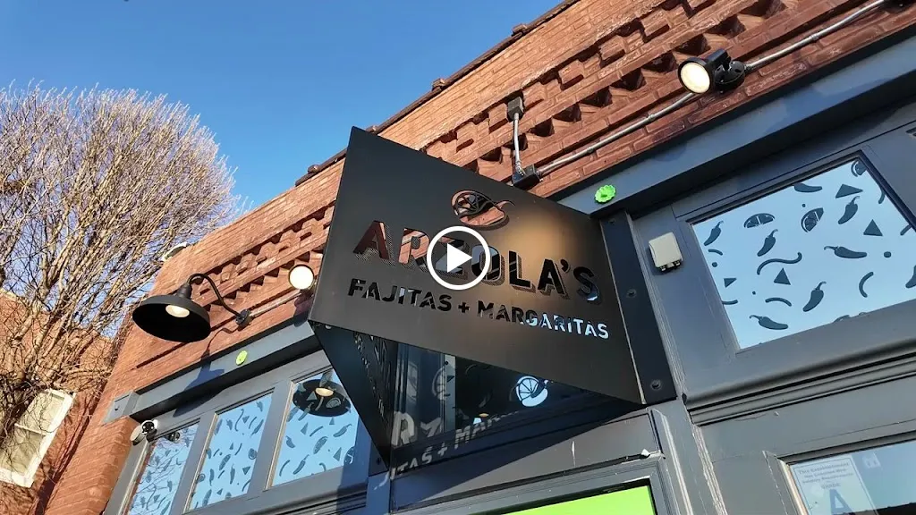 Arzolas Fajitas + Margaritas_St. Louis, MO_slider_image_2