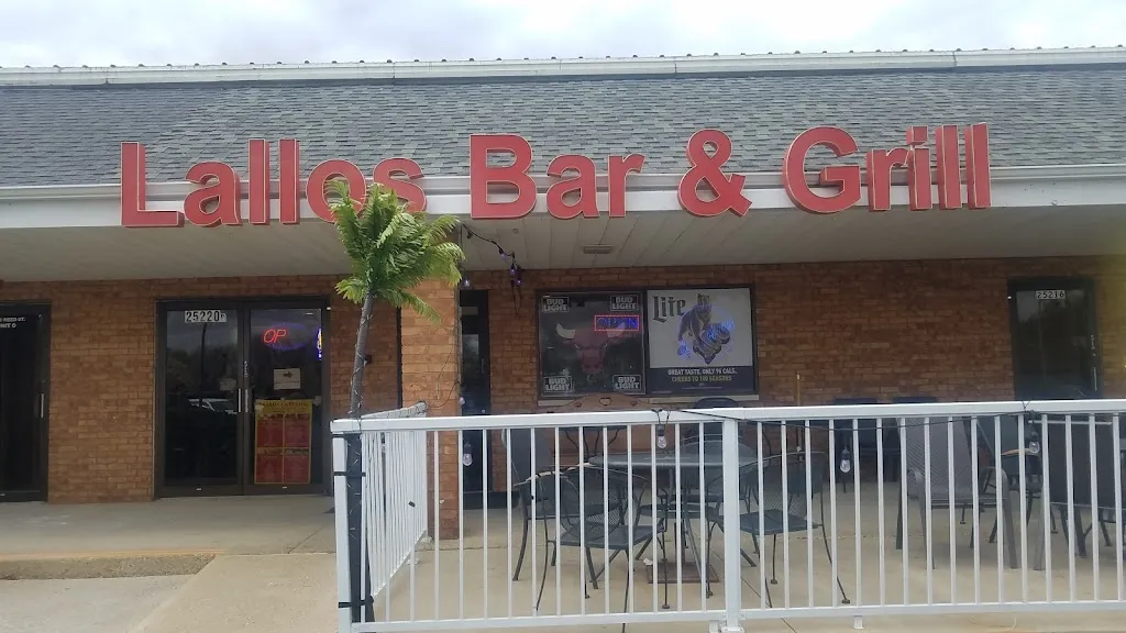Lallos Bar & Grill ristorante a Channahon, IL