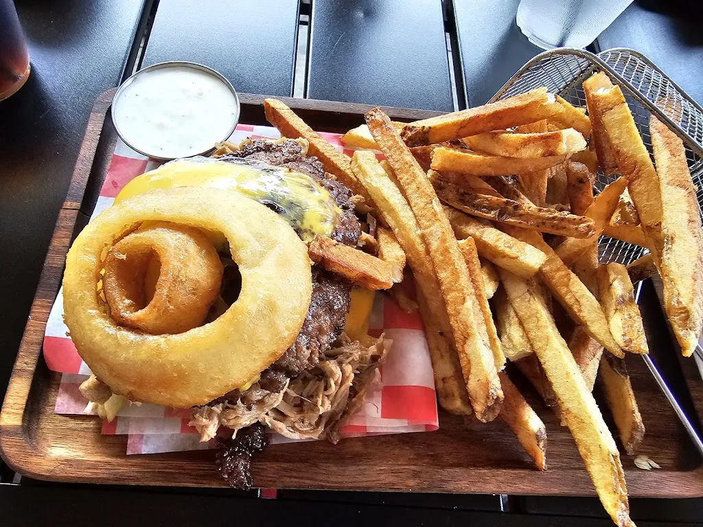 Dragonbird Shawn_Tru Country Bar and Grill_Channahon, IL_review