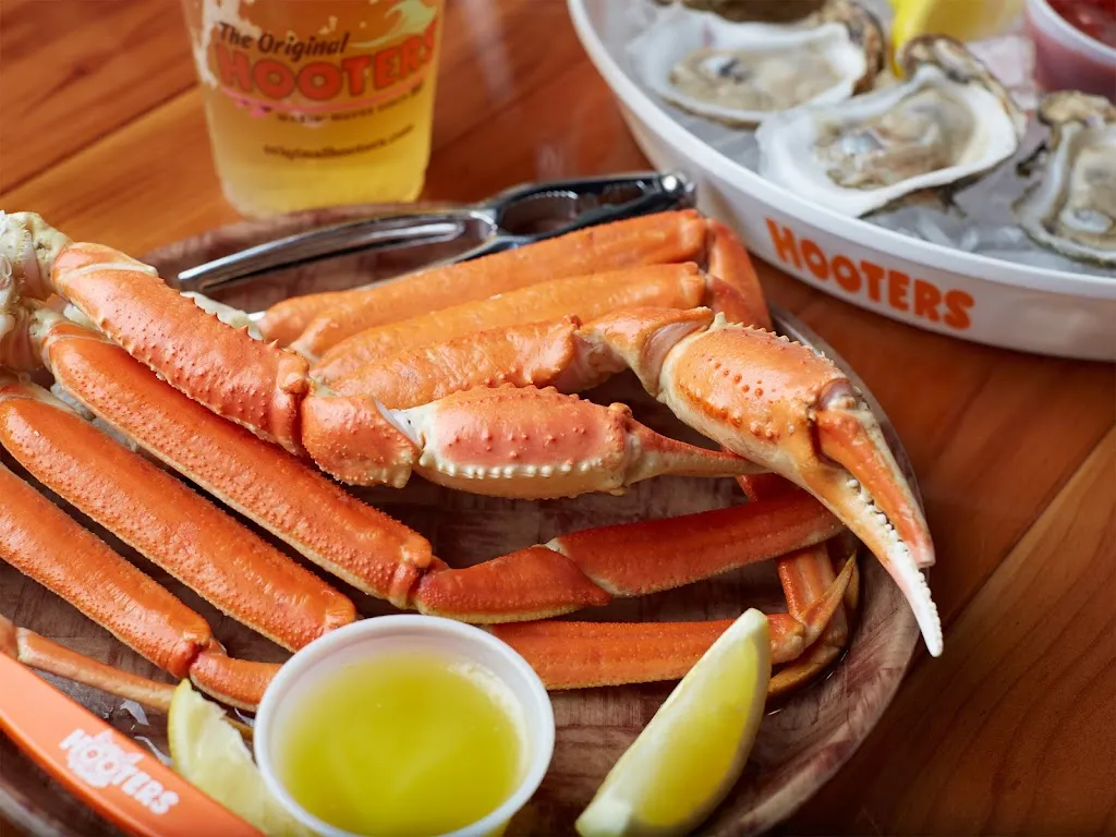 Hooters_Joliet, IL_slider_immagine_2