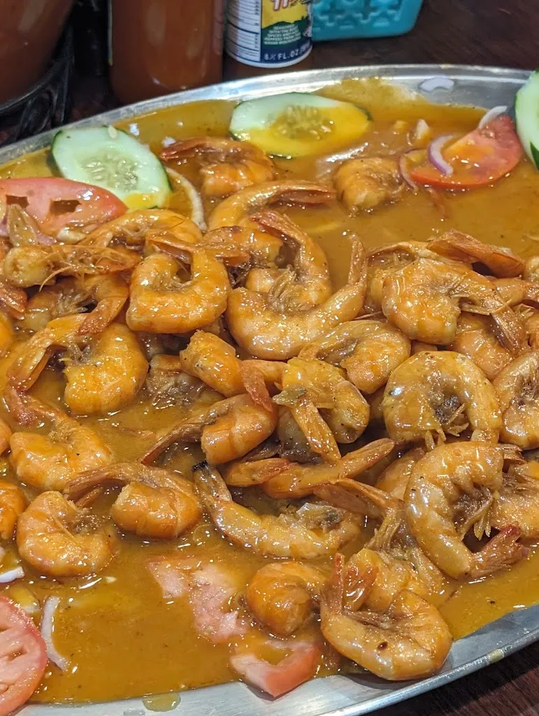 Mariscos Mi Tierra y Mas_Fairmont City, IL_slider_image_3