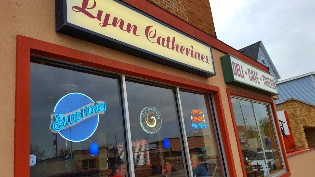 Karl Oberdick_Lynn Catherines_Fox Lake, IL_review