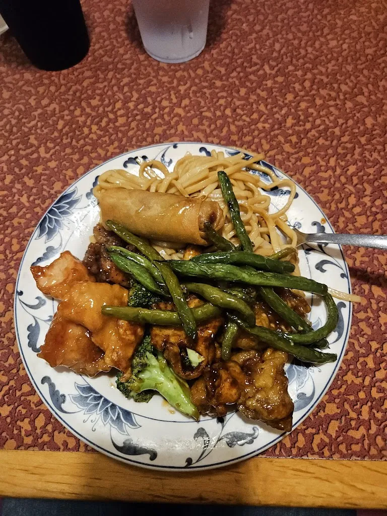 Menu_Peking Buffet_Benton, IL_image_old_1