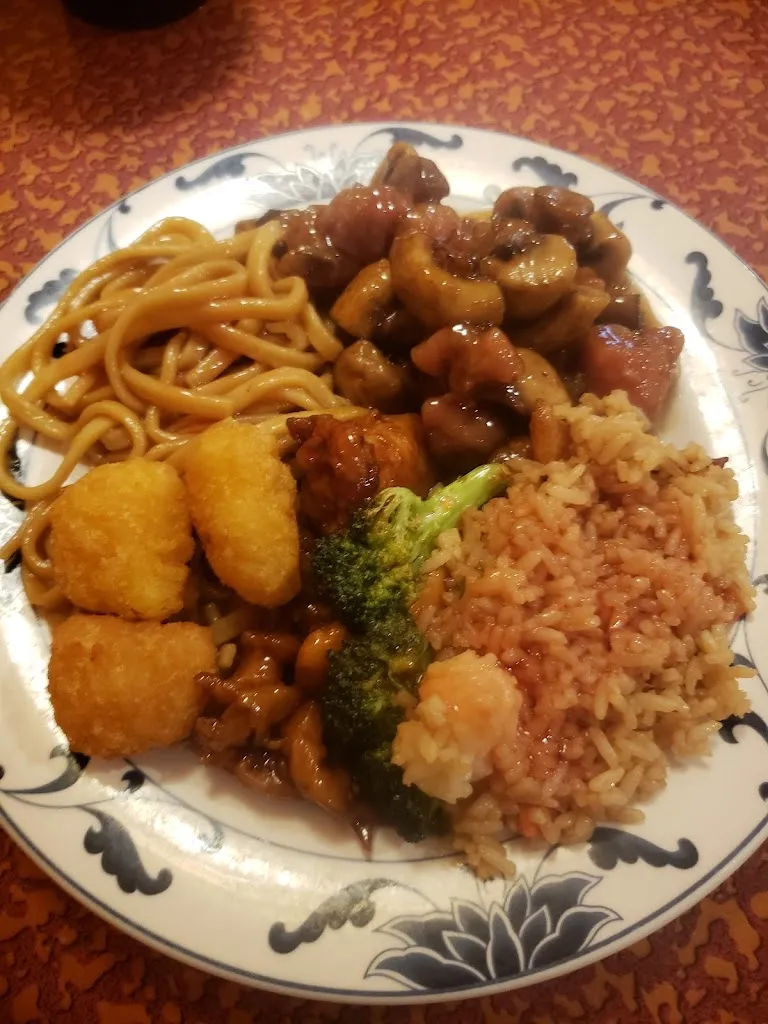 Menu_Peking Buffet_Benton, IL_image_old_3