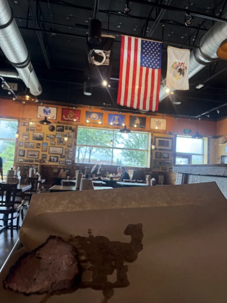 The Globaltrotter_MISSION BBQ_Gurnee, IL_review
