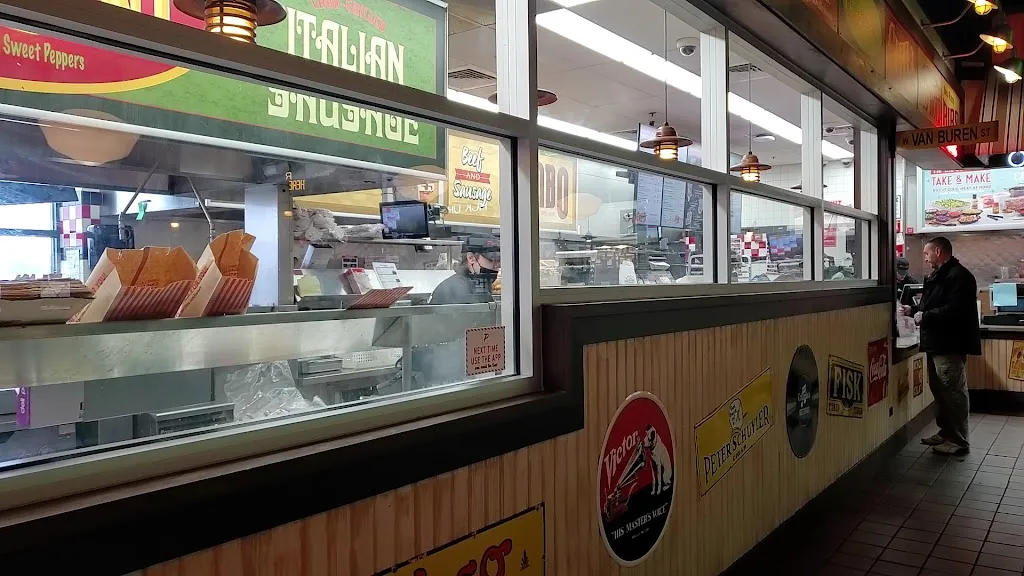 Portillo's Gurnee_Gurnee, IL_slider_imagen_2