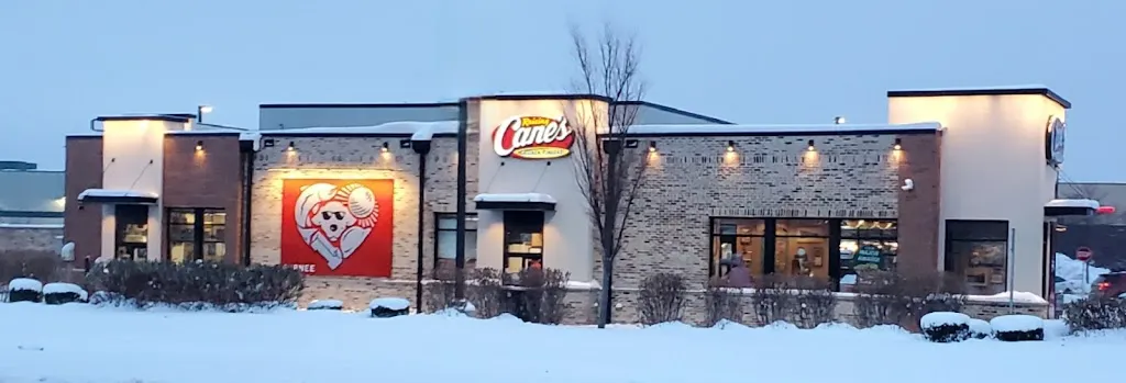 Raising Cane's_Gurnee, IL_slider_imagen_3