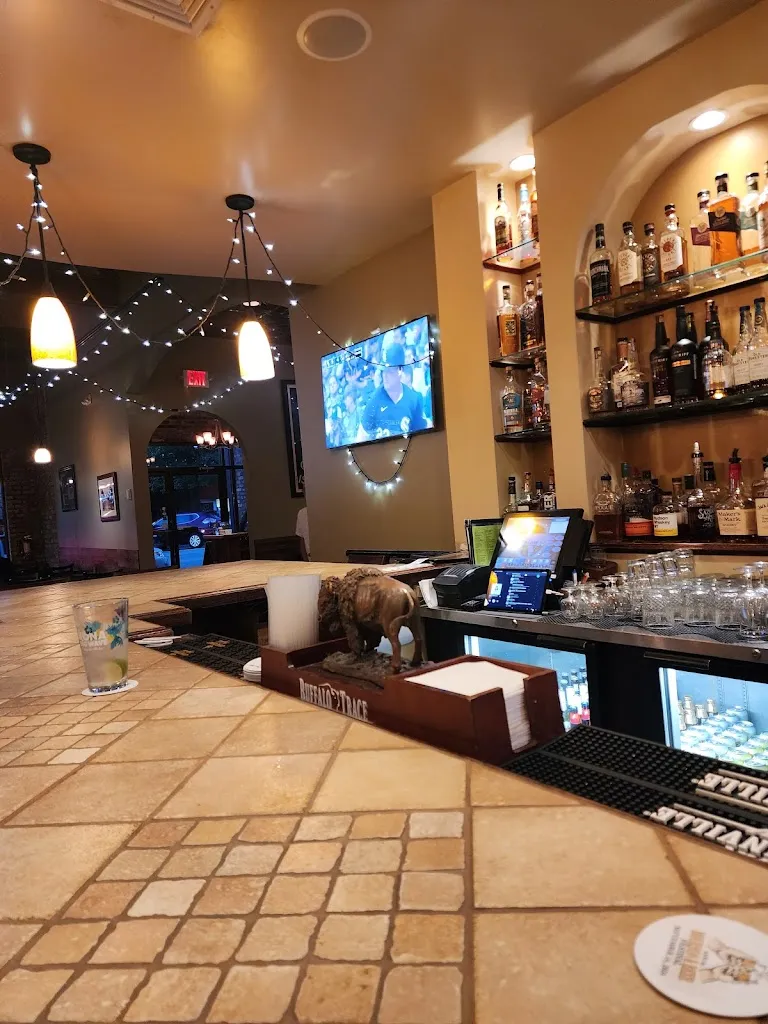 Ron Oesterlein_The Vine - Martini & Wine Bar_Grayslake, IL_review
