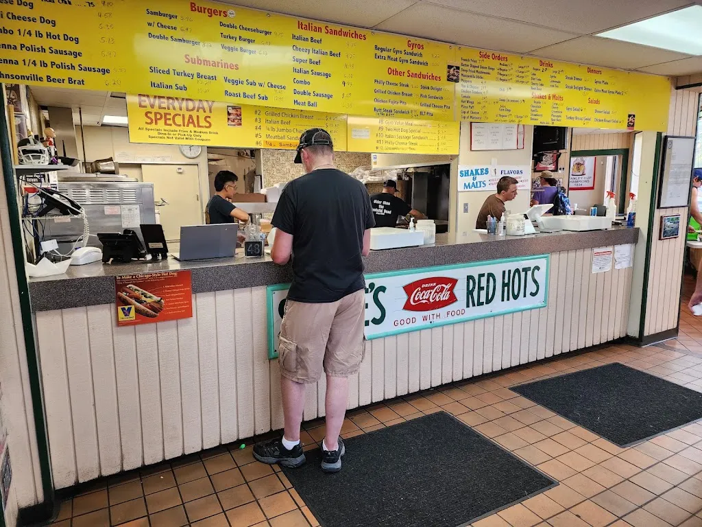 Sammies Grayslake_Grayslake, IL_slider_imagen_2