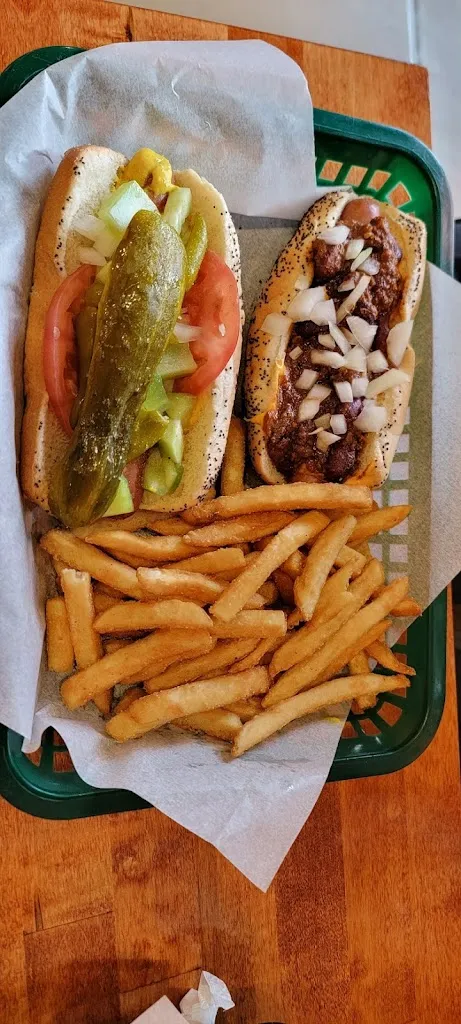 Old Chicago Red Hots of Hainesville_Hainesville, IL_slider_imagen_2