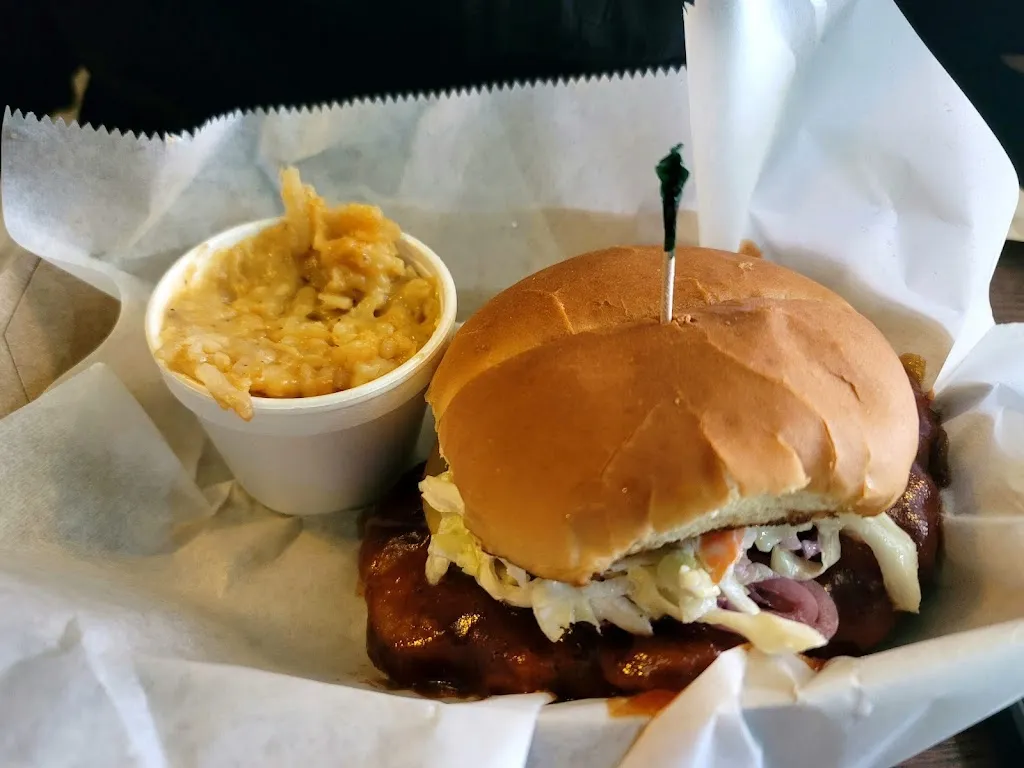 Frank Treto_Chicago Street Pub_Joliet, IL_review