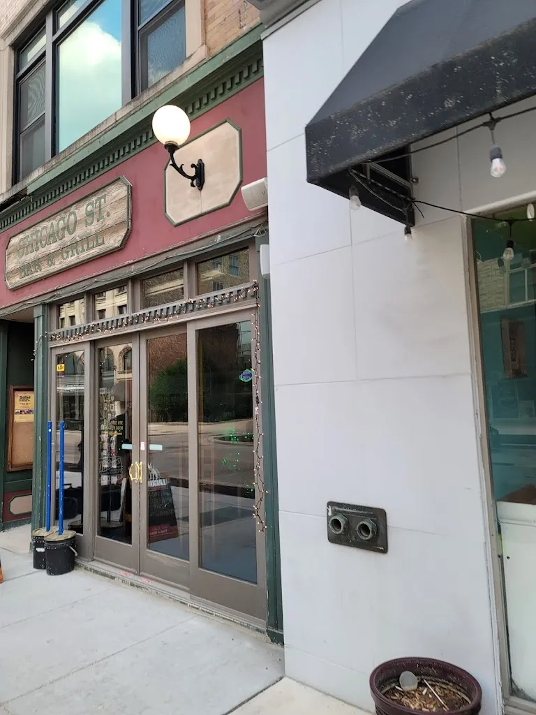 Bb Three_Chicago Street Pub_Joliet, IL_review