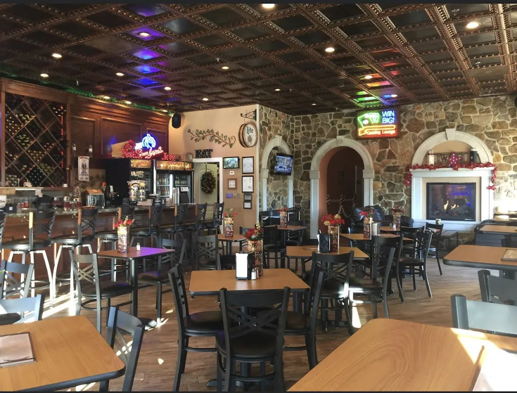 Grandma's Wine Bar & Deli restaurante en Lakemoor, IL
