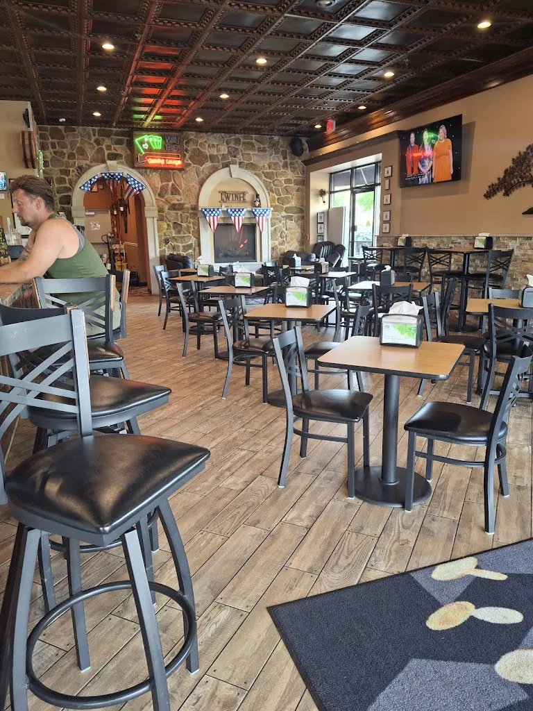 Grandma's Wine Bar & Deli_Lakemoor, IL_slider_imagen_3