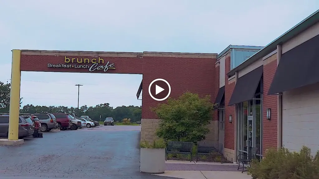 Brunch Cafe-McHenry restaurante en McHenry, IL