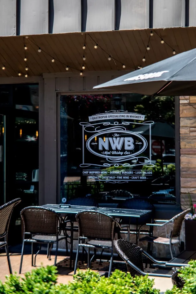 NWB Next Whiskey Bar Lisle restaurant à Lisle, IL
