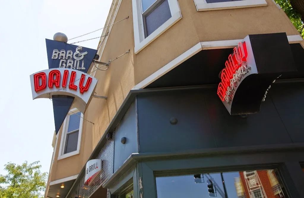 Daily Bar & Grill restaurant à Chicago, IL