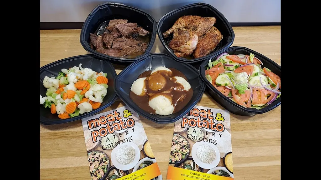 Meat & Potato Eatery-McHenry_McHenry, IL_slider_imagen_3