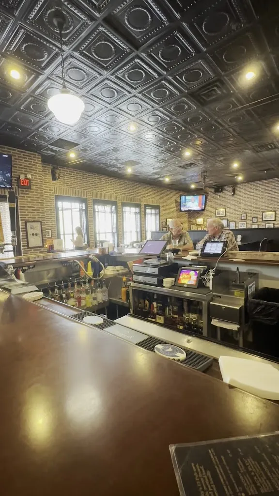 Lucky's 13 Pub restaurant in Mendota, MN