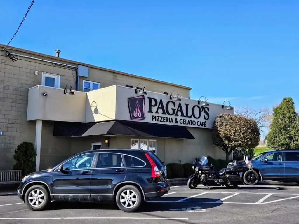 Pagalo's Pizzeria & Gelato Cafe restaurant à Milan, IL