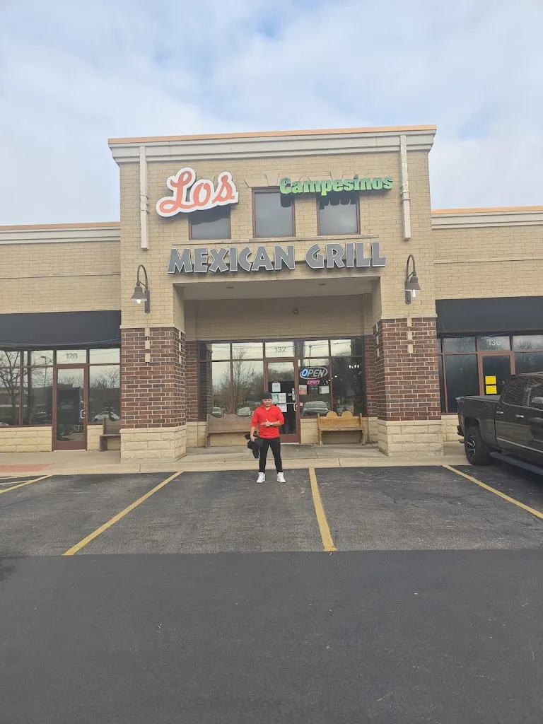 Los Campesinos ristorante a Minooka, IL