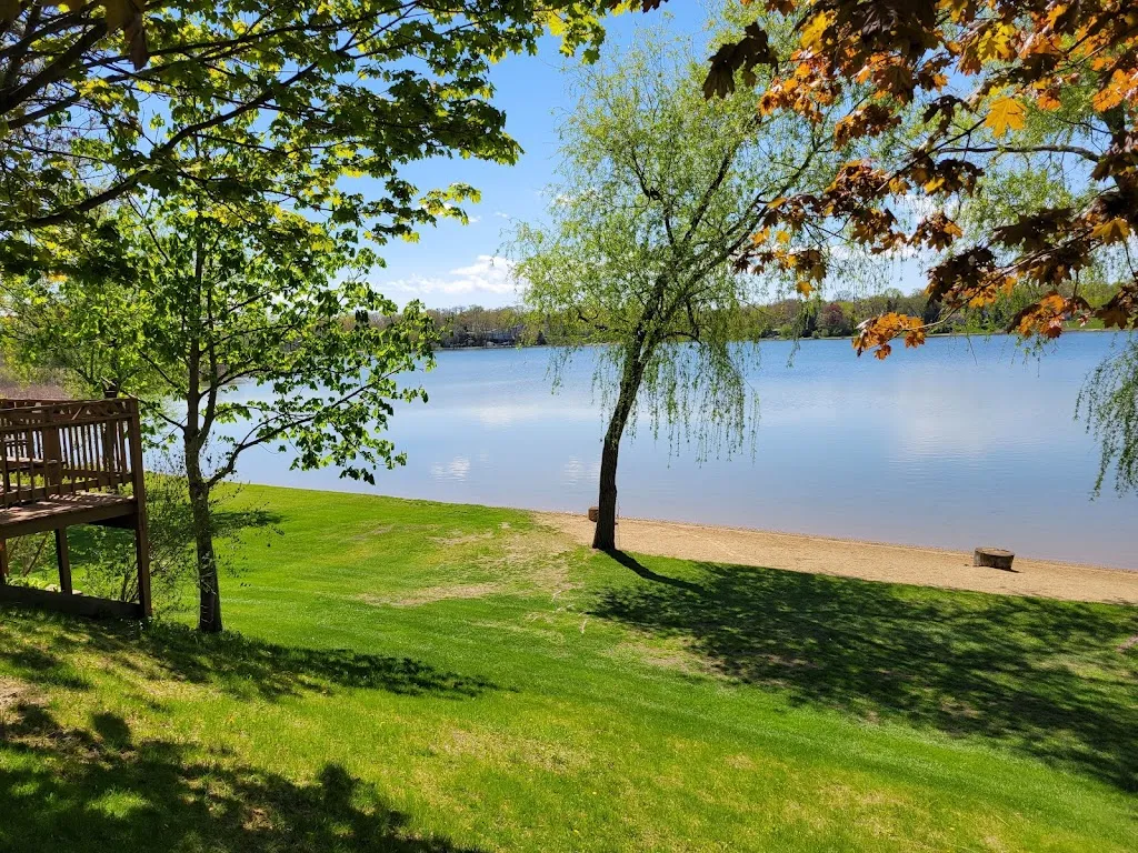 Fourth Lake Resort Bar & Grill_Lake Villa, IL_slider_imagen_3