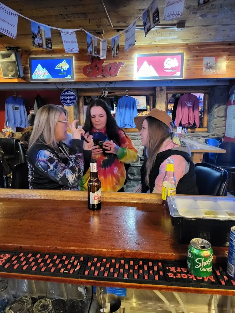 Five Spot Bar_Absarokee, MT_slider_immagine_2