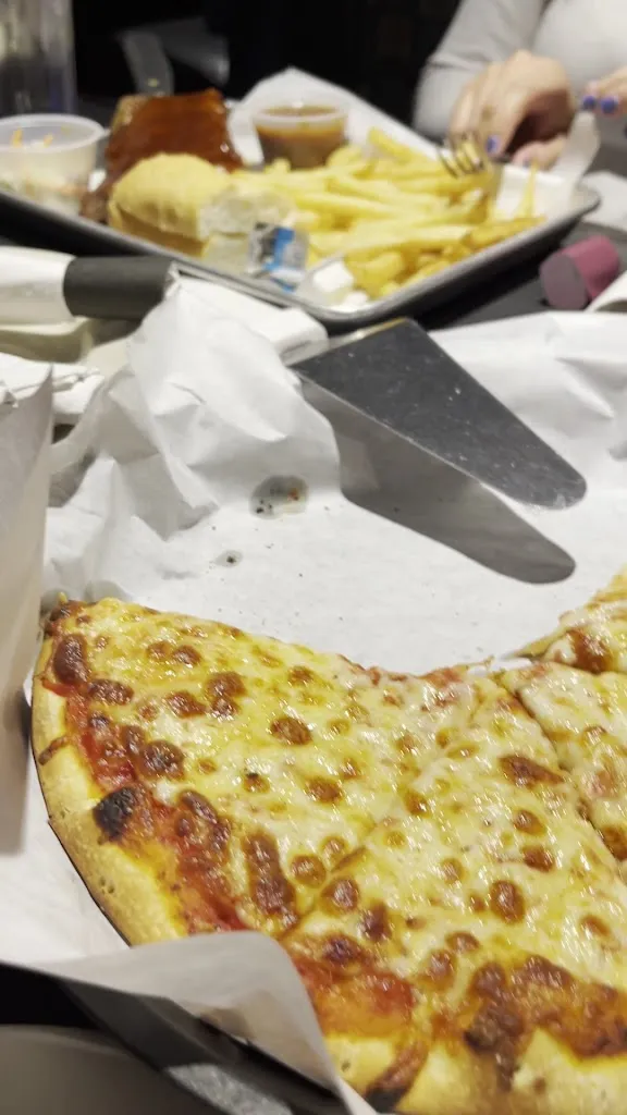 Fatmans_Gurnee, IL_slider_imagen_2