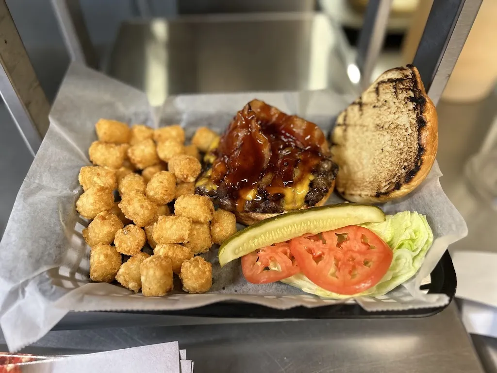 Fanella's Pizza & Pub_Ingleside, IL_slider_imagen_3