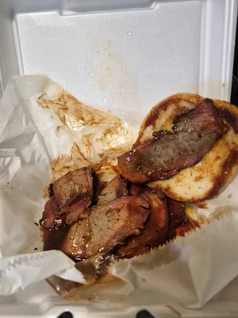 Lanita Price_Big Mama's BBQ Express_East St Louis, IL_review