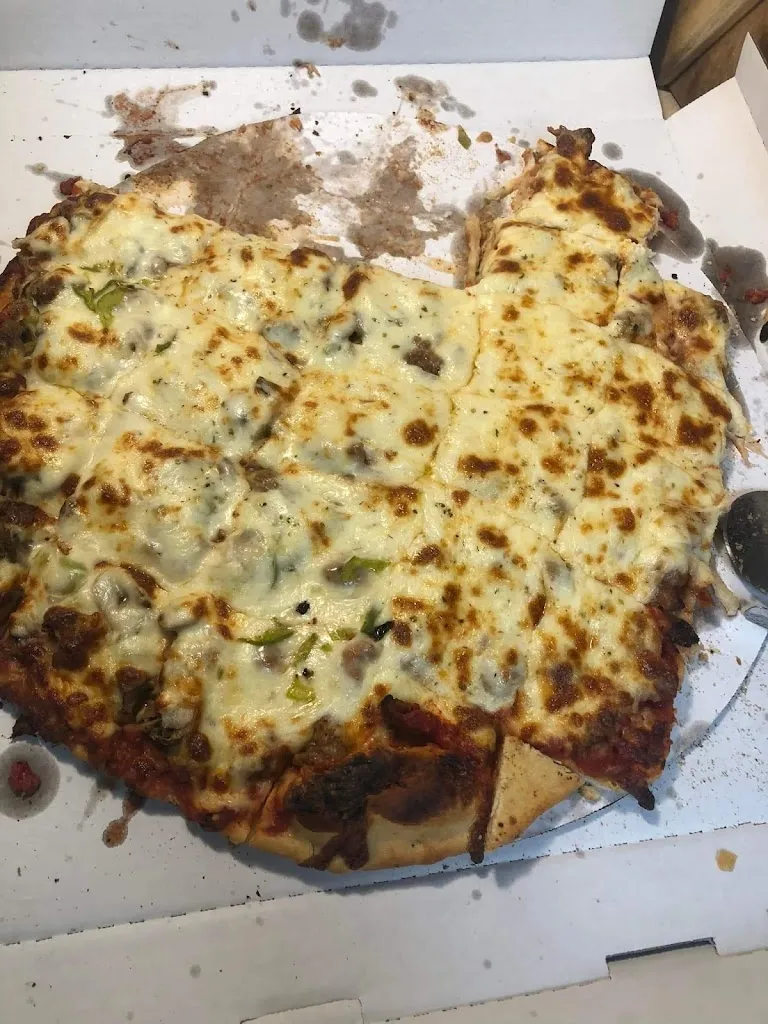 Sam Marsala_Gianorio's Pizza_Winfield, IL_avis