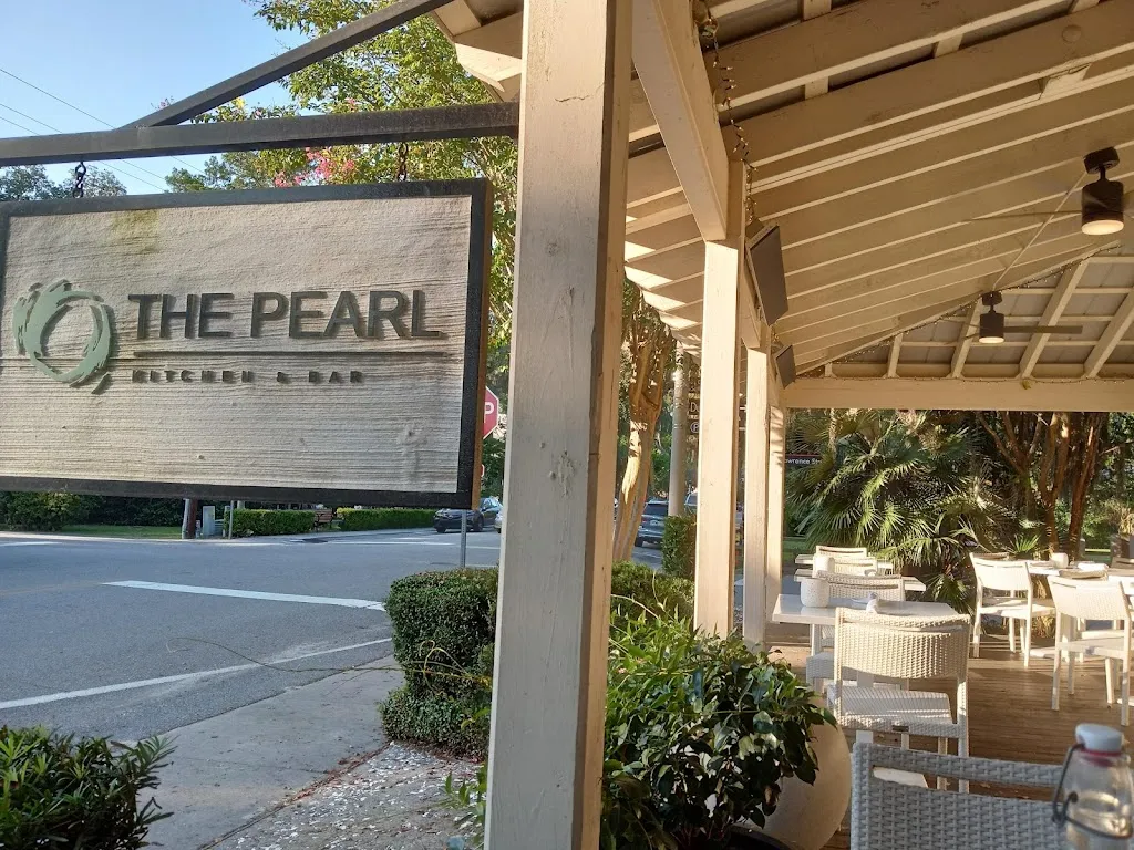 The Pearl Kitchen & Bar_Bluffton, SC_slider_image_1