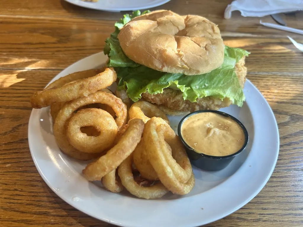 Hosannah Latham_Out Of The Ordinary and Hickory Bar_Nashville, IN_review