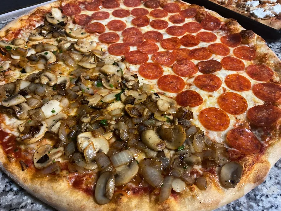 Little Nicki's Italian Restaurant_Lake Hopatcong, NJ_slider_imagen_3