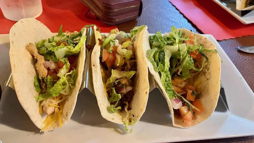Rustic Tavern & Sports Bar_Hopatcong, NJ_slider_imagen_3